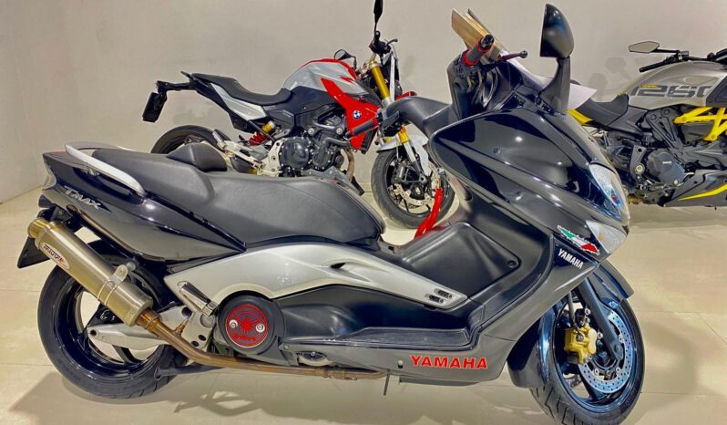 
								T-Max 500 full									