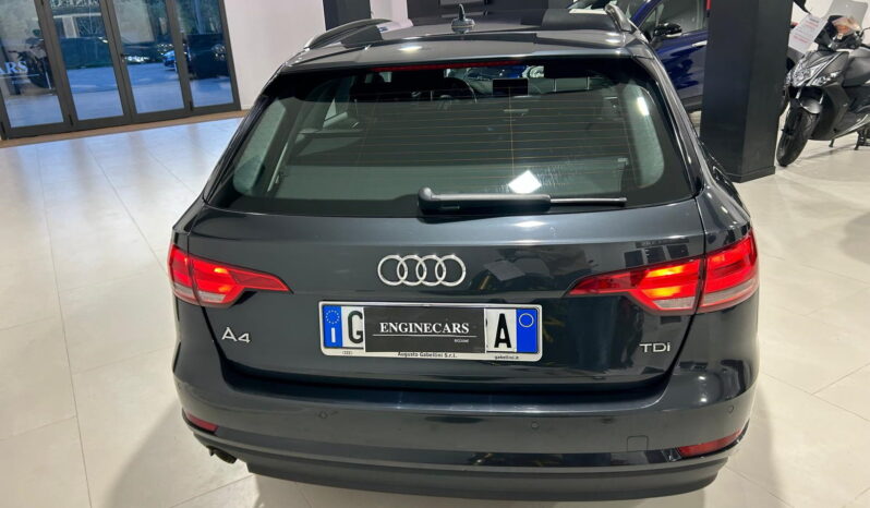 
								A4 Avant Business 2.0 150cv tdi S-Tronic full									