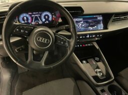 
										Audi A3 S-Tronic Sportback full									