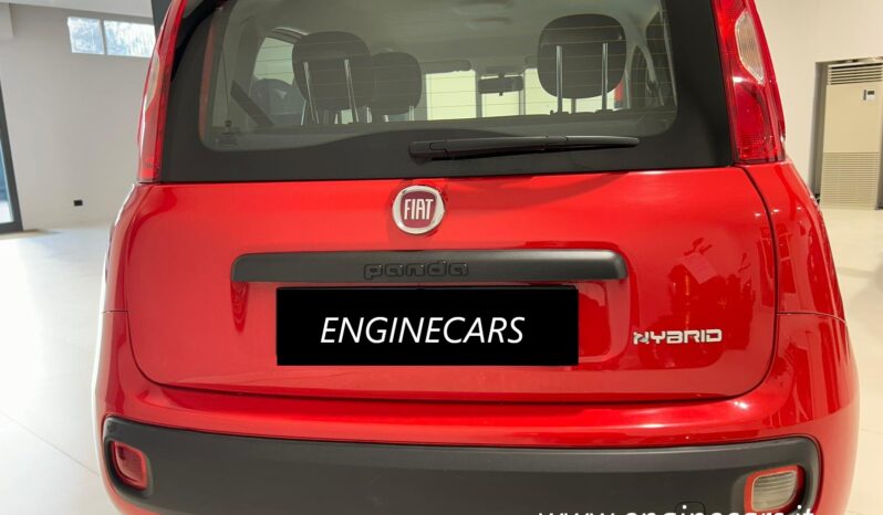 
								Fiat Panda Hybrid 1.0 69cv full									