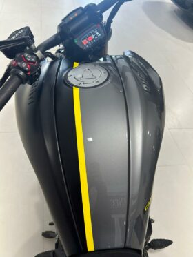 Ducati Diavel 1260S Black and Steel