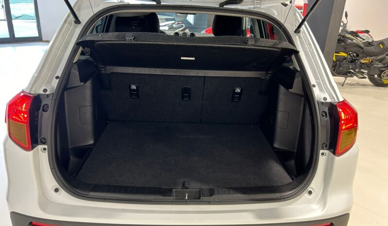 
								Suzuki Vitara 4X4 AllGrip full									