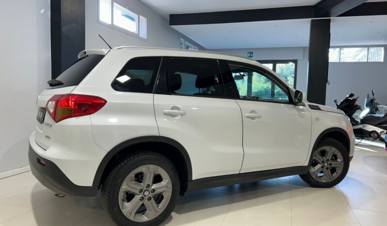 
								Suzuki Vitara 4X4 AllGrip full									