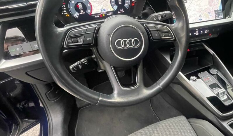 
								Audi A3 S-Tronic Sportback full									