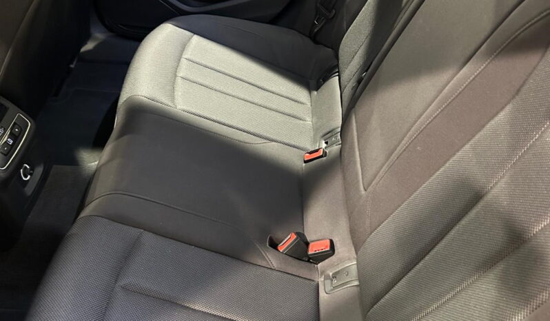 
								A4 Avant Business 2.0 150cv tdi S-Tronic full									