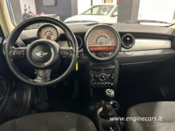 
										MINI Cooper 1.6 122cv full									