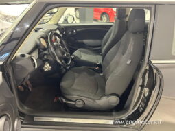 
										MINI Cooper 1.6 122cv full									