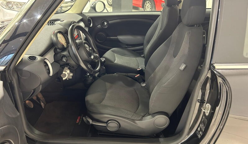 
								MINI Cooper 1.6 122cv full									