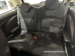 
										MINI Cooper 1.6 122cv full									