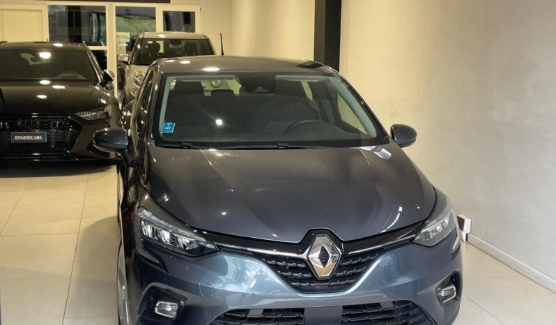 
								Renault Clio 1.6 E-Tech hybrid 140cv full									
