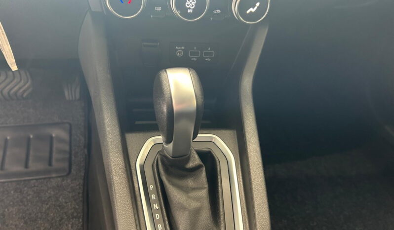 
								Renault Clio 1.6 E-Tech hybrid 140cv full									