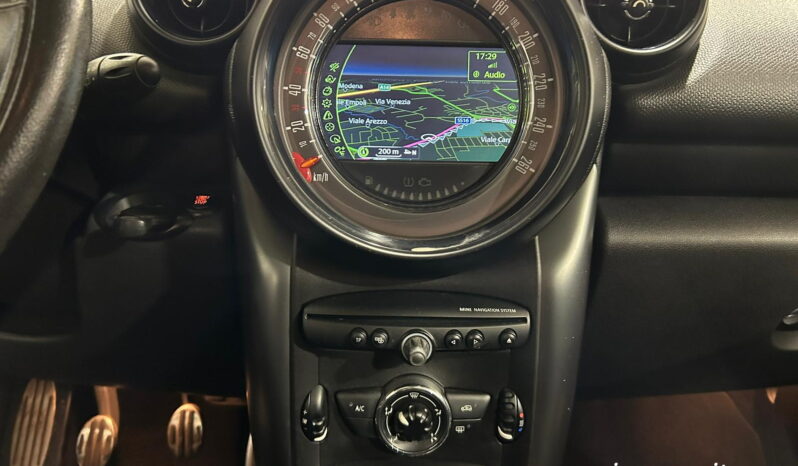 
								MINI Cooper SD Countryman full									
