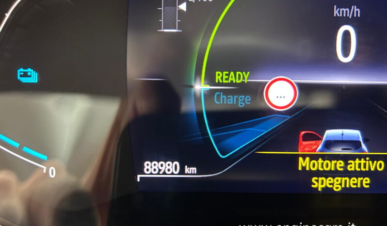 
								Renault Clio 1.6 E-Tech hybrid 140cv full									