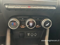 
										Renault Clio 1.6 E-Tech hybrid 140cv full									