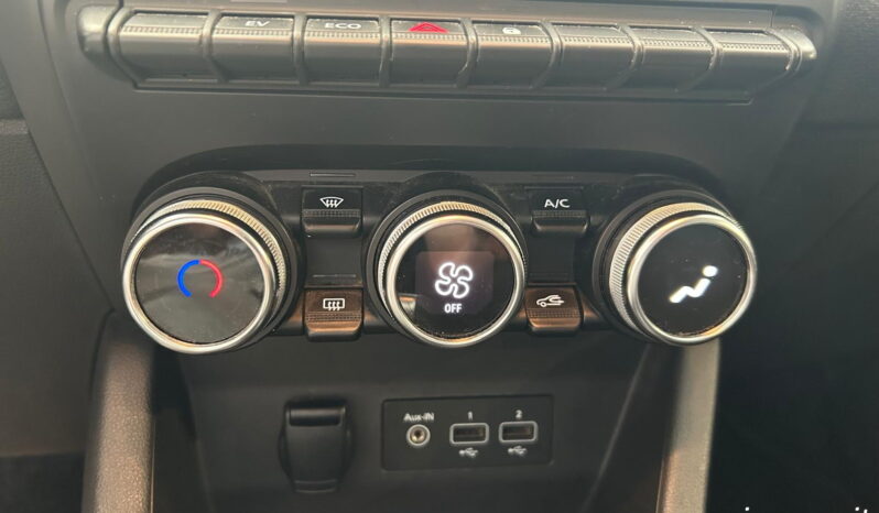 
								Renault Clio 1.6 E-Tech hybrid 140cv full									