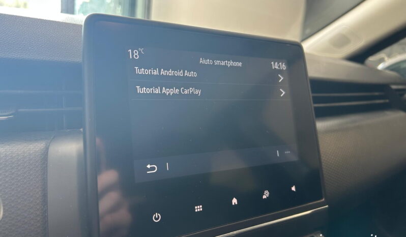 
								Renault Clio 1.6 E-Tech hybrid 140cv full									