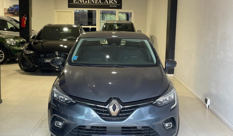 
								Renault Clio 1.6 E-Tech hybrid 140cv full									