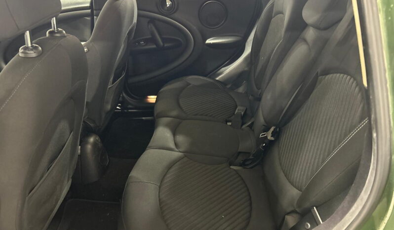 
								MINI Cooper SD Countryman full									