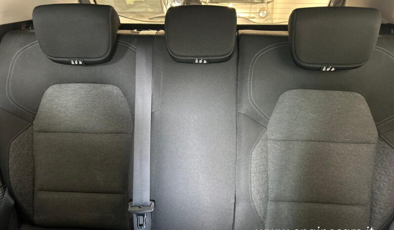 
								Renault Clio 1.6 E-Tech hybrid 140cv full									