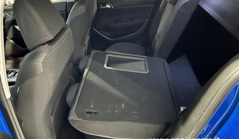 
								Peugeot 308 BlueHDi S&S 130 Allure full									