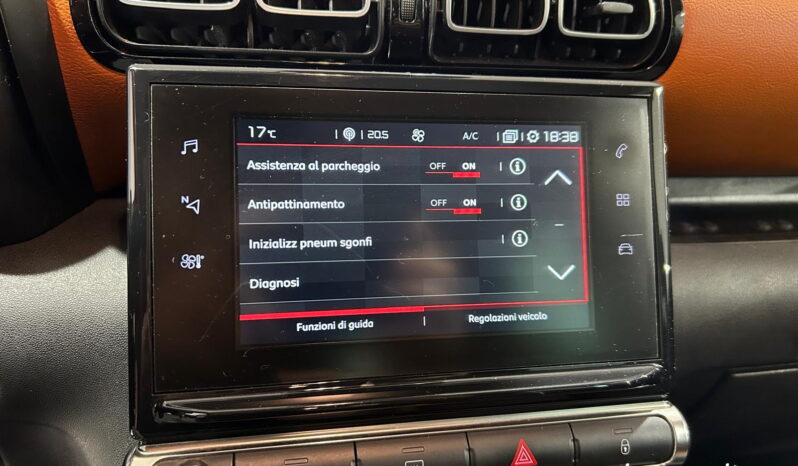 
								C3 Aircross 1.6 100cv bluehdi Shine full									