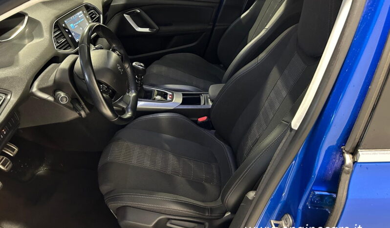 
								Peugeot 308 BlueHDi S&S 130 Allure full									