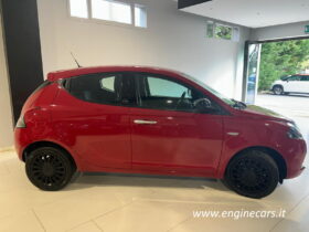Lancia Ypsilon 1.0 firefly hybrid Silver s