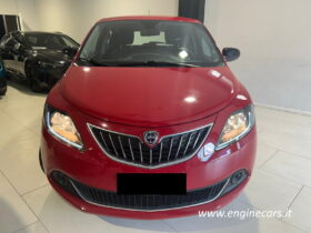 Lancia Ypsilon 1.0 firefly hybrid Silver s