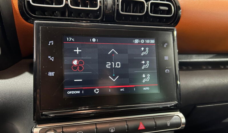
								C3 Aircross 1.6 100cv bluehdi Shine full									