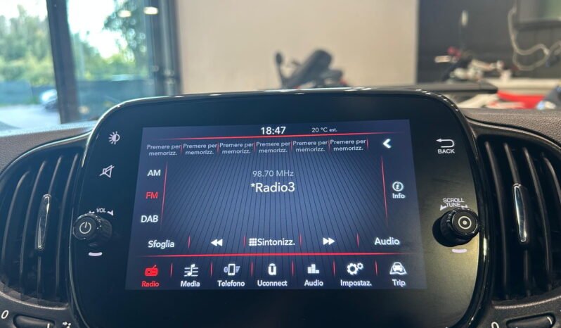 
								Fiat 500 Dolcevita Hybrid 1.0 70cv full									